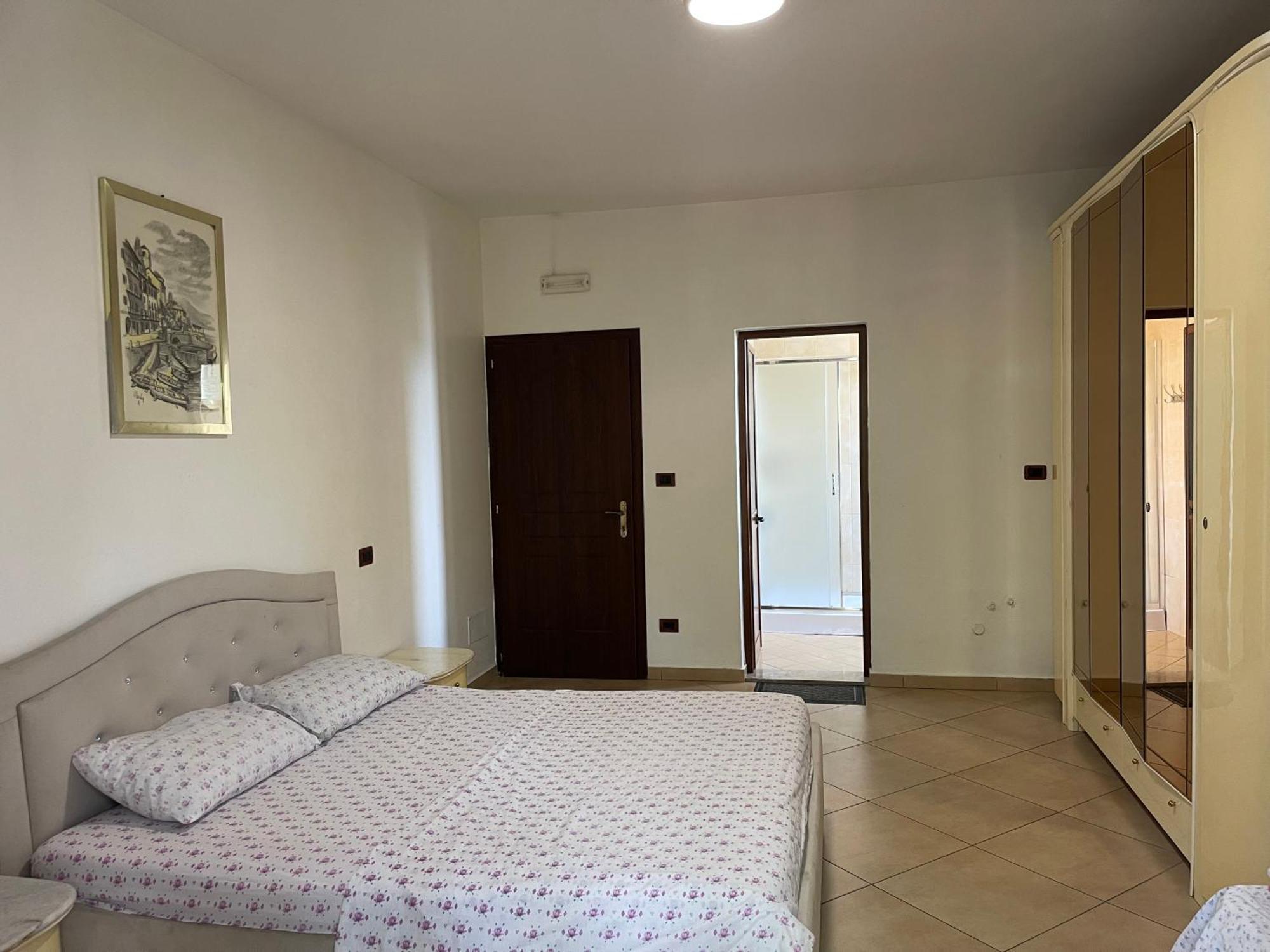 Hotel Freedom Lezha Kültér fotó