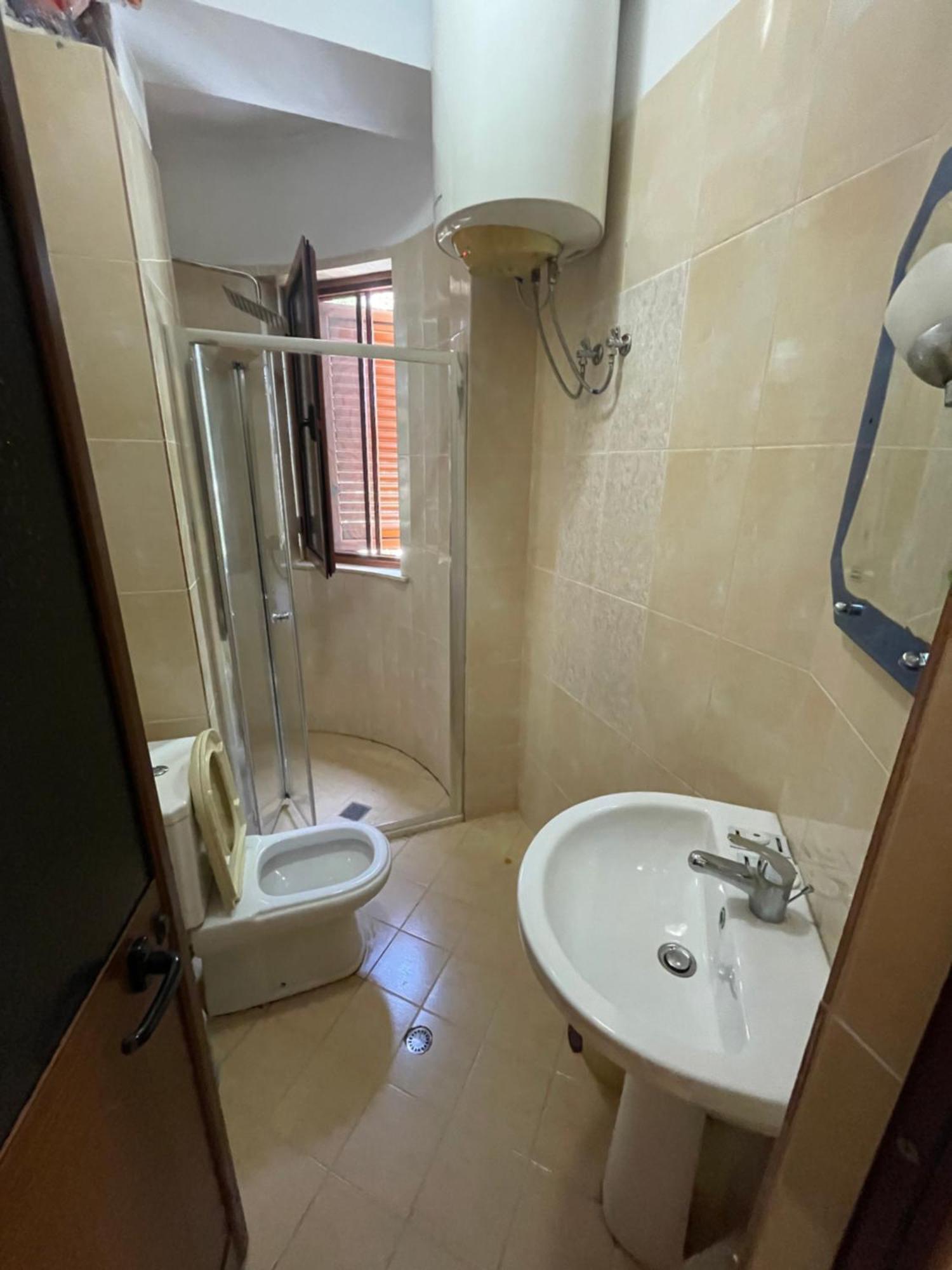 Hotel Freedom Lezha Kültér fotó
